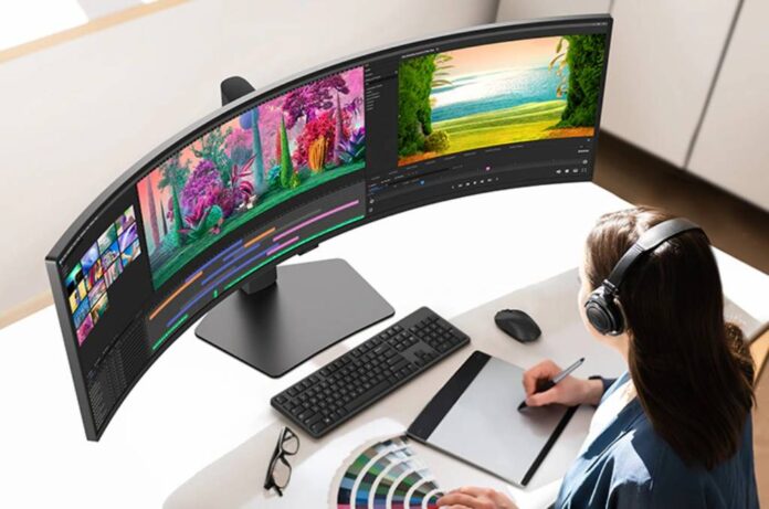 Essential Monitor Features That Improve Productivity and Visual Comfort Essential Monitor Features That Improve Productivity and Visual Comfort