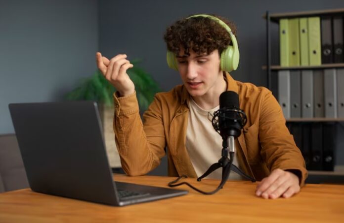 iTop Voicy Voice Changer: A Simple Guide for Gamers and Content Creators