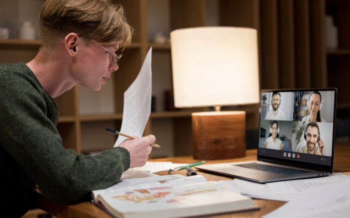 Understanding Academic Support in Online Learning Understanding Academic Support in Online Learning