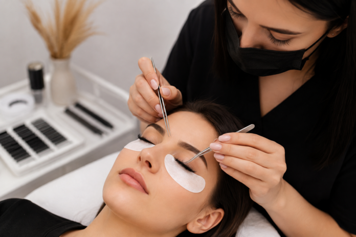 eyelash extension course