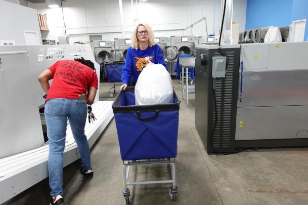 The Convenience of Laundry Pickup & Delivery in Million, KY