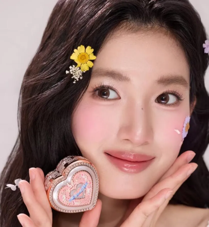 Can Powder Blush Create a Natural-Looking Glow?