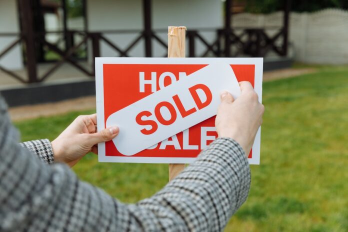 Best Home Buying Companies for a Fast Resale (2026)