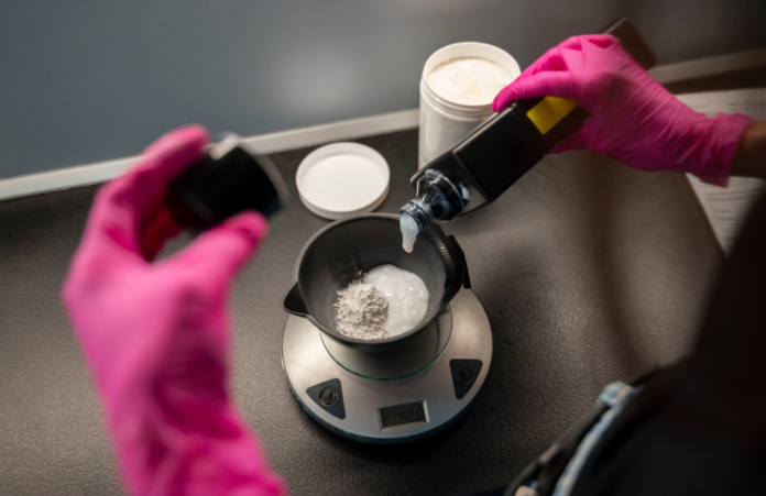 Powder or Liquid? Choosing the Right Nanoemulsion Format for Your Product Line