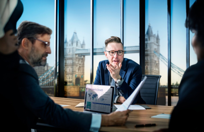 The $100,000 Cost of Waiting on Banks: Why Agile Investors Rely on Asset-Based Capital to Close in Days